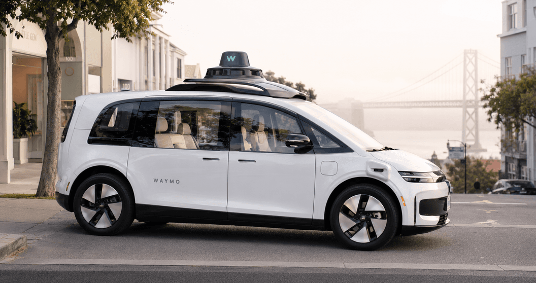 Waymo Yeni Robotaksilerini Seçili Yolculara Açıyor